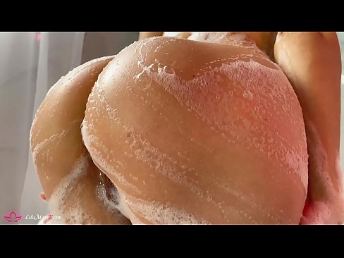 ❤️ Morena masturba o coño cun vibrador ata un orgasmo intenso na ducha ❤❌ Porno anal na pornografía gl.xxx050890.ru ️❤